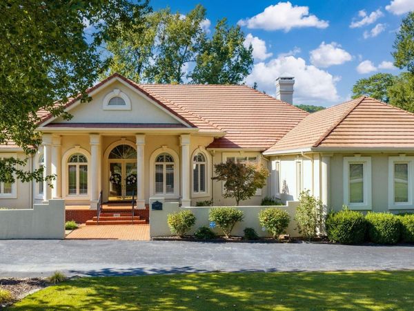 14607 Hinson Road, Little Rock, AR 72212