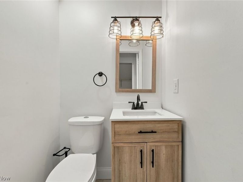 9956 Johnnycake Ridge Road, Unit 08, Concord Township, OH 44077 Photo 5