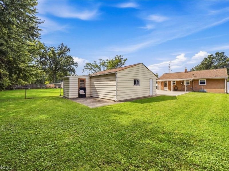 33450 Willowick Drive, Eastlake, OH 44095 Photo 26