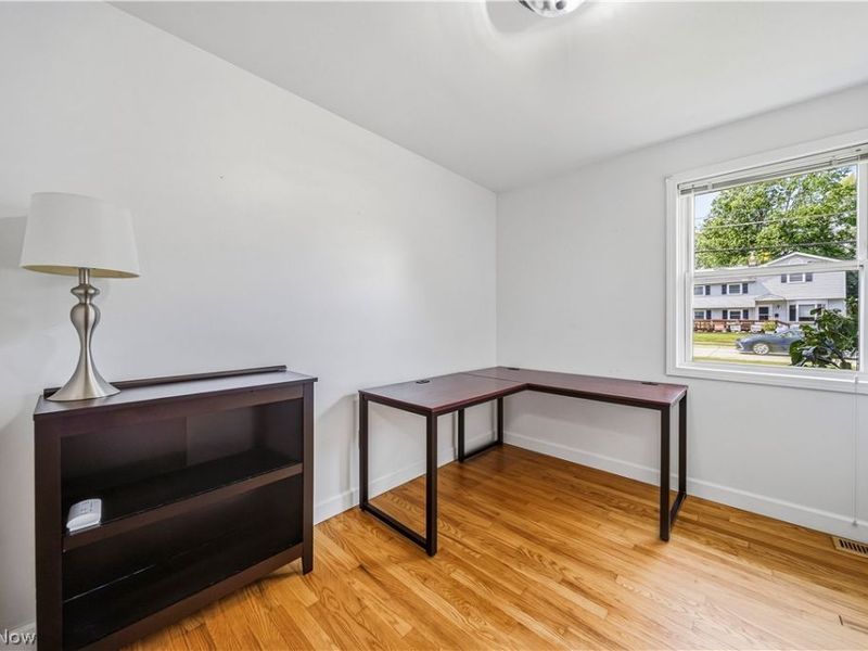33450 Willowick Drive, Eastlake, OH 44095 Photo 8