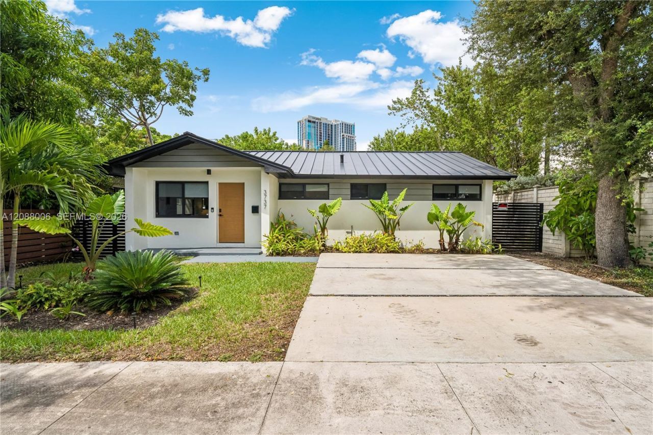 3737 Frow Ave, Miami, FL 33133 Photo