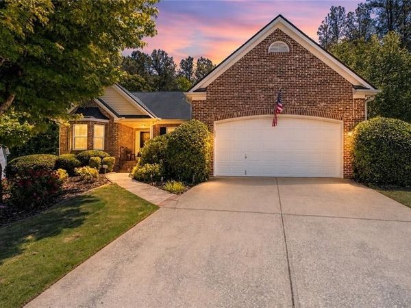 4057 Roslindale Lane , Buford, GA 30519