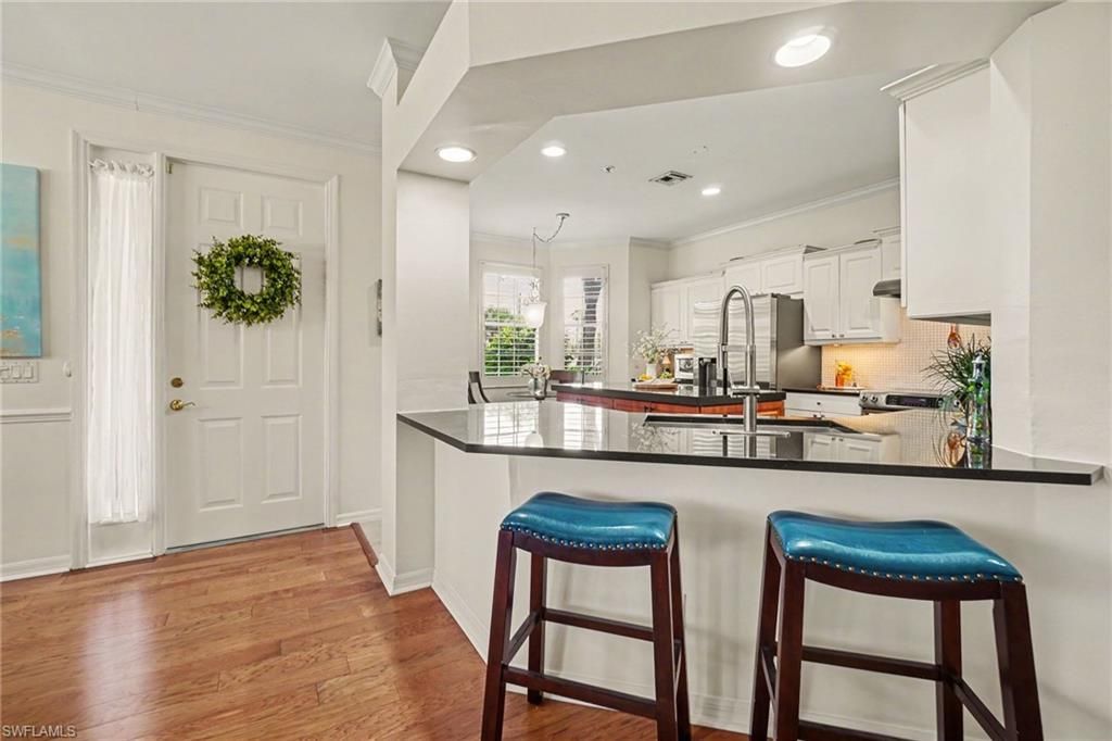 5015 Marina Cove Dr, Unit 103, Naples, FL 34112 Photo