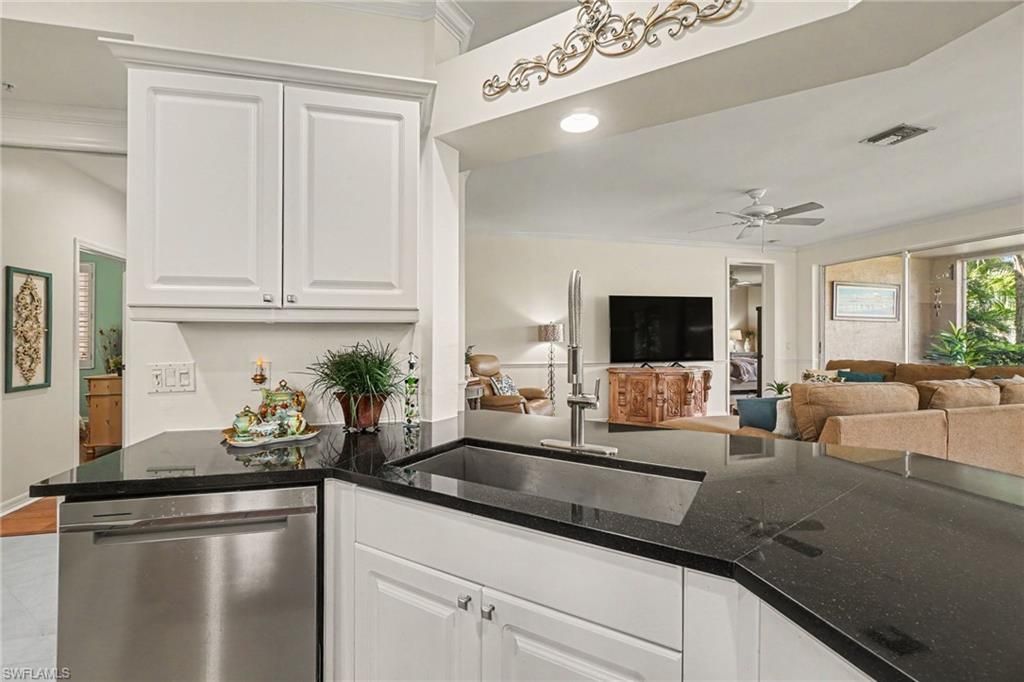 5015 Marina Cove Dr, Unit 103, Naples, FL 34112 Photo