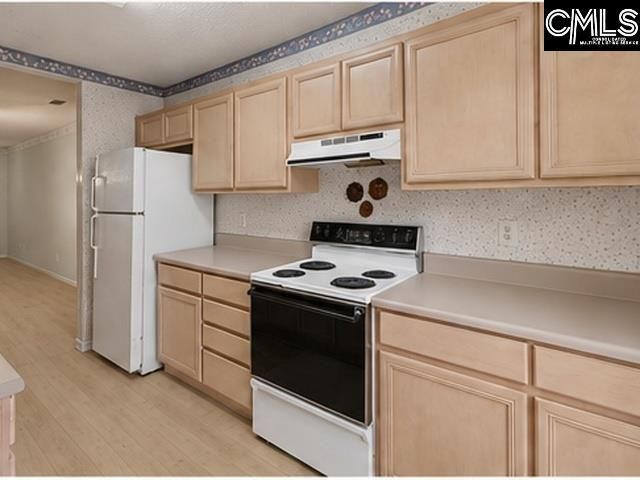 106 Londonberry Circle  Photo 4