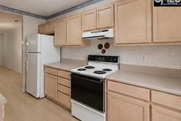 106 Londonberry Circle  photo 4