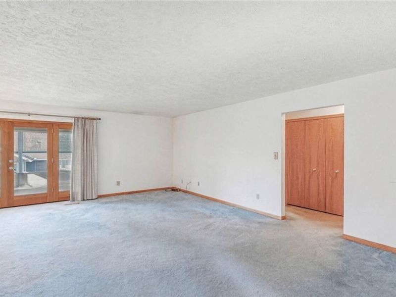230 Park Place Drive, Wadsworth, OH 44281 Photo 4