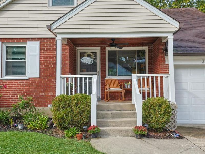 3861 Meadowlark Lane, Fairfax, OH 45227 Photo 3