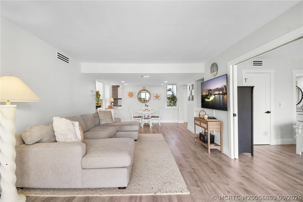 3452 NE Causeway Boulevard , Unit 202, Jensen Beach, FL 34957 Photo