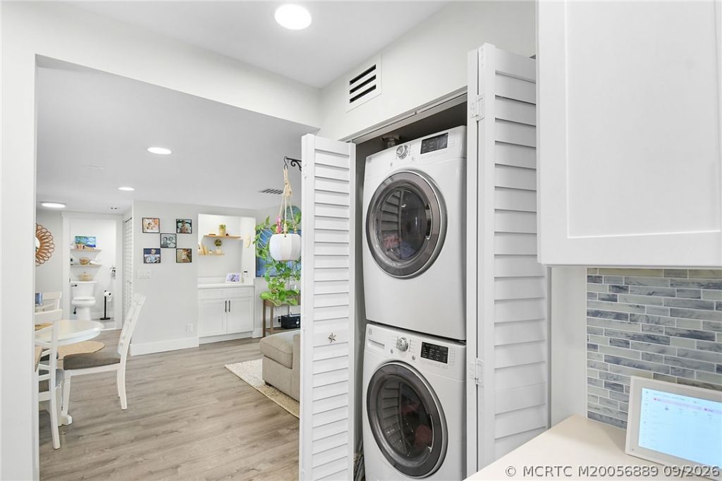 3452 NE Causeway Boulevard , Unit 202, Jensen Beach, FL 34957 Photo