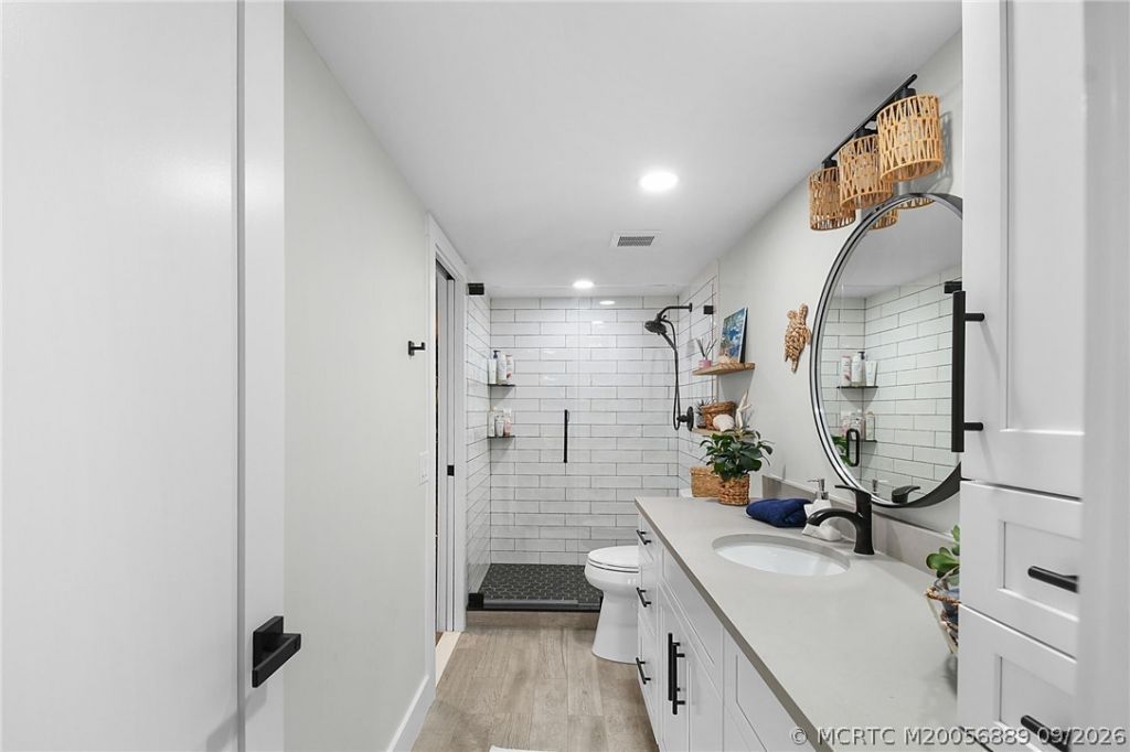3452 NE Causeway Boulevard , Unit 202, Jensen Beach, FL 34957 Photo