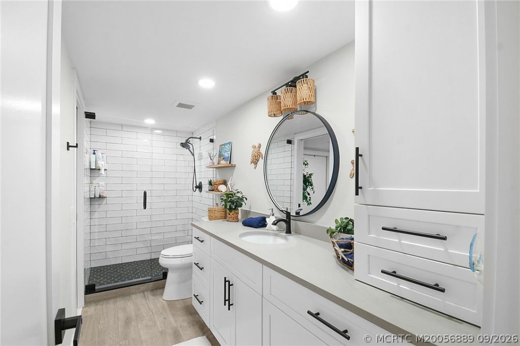 3452 NE Causeway Boulevard , Unit 202, Jensen Beach, FL 34957 Photo
