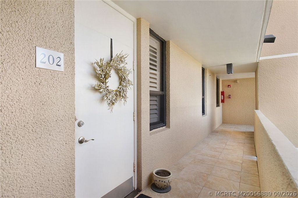 3452 NE Causeway Boulevard , Unit 202, Jensen Beach, FL 34957 Photo