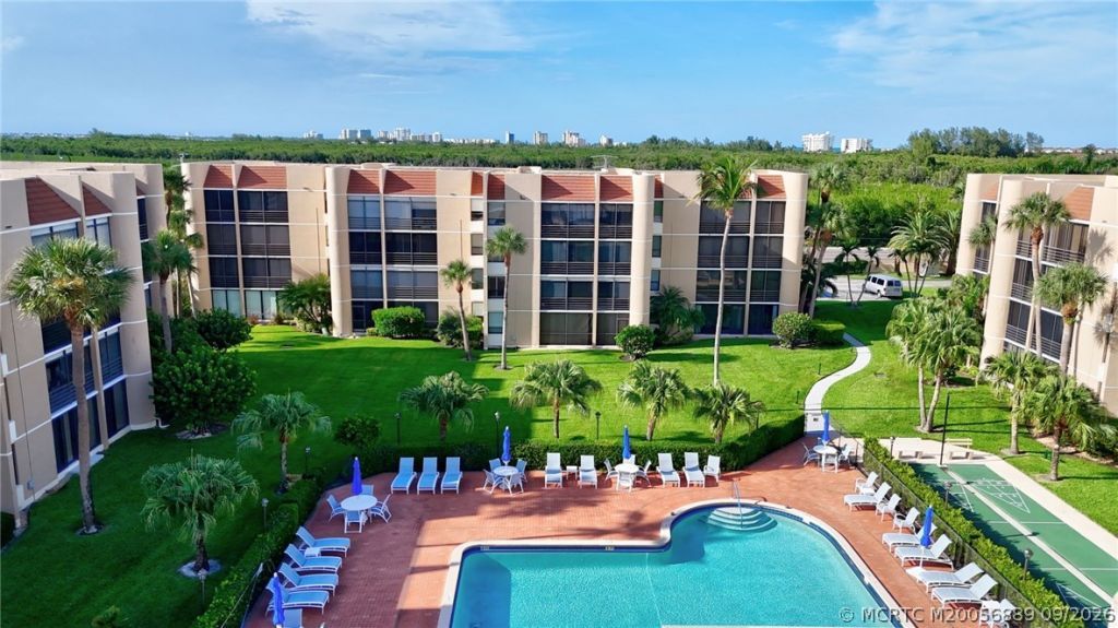 3452 NE Causeway Boulevard , Unit 202, Jensen Beach, FL 34957 Photo