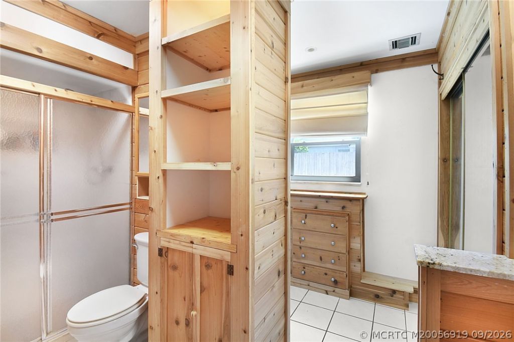 76 N El Mar Drive, Jensen Beach, FL 34957 Photo