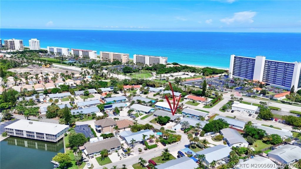 76 N El Mar Drive, Jensen Beach, FL 34957 Photo