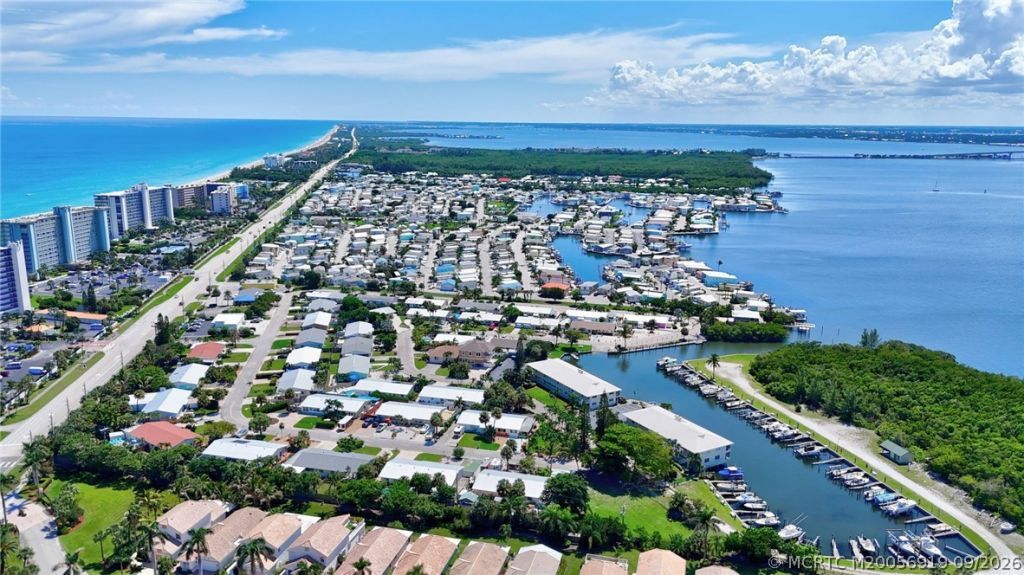 76 N El Mar Drive, Jensen Beach, FL 34957 Photo