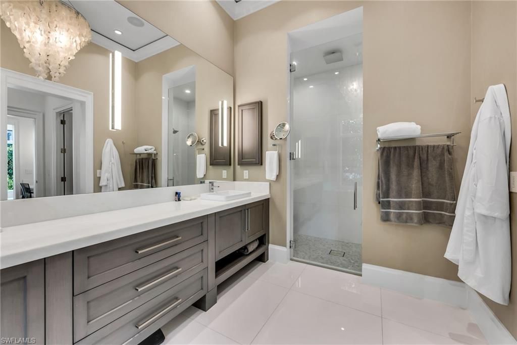 1779 4th St S, Naples, FL 34102 Photo