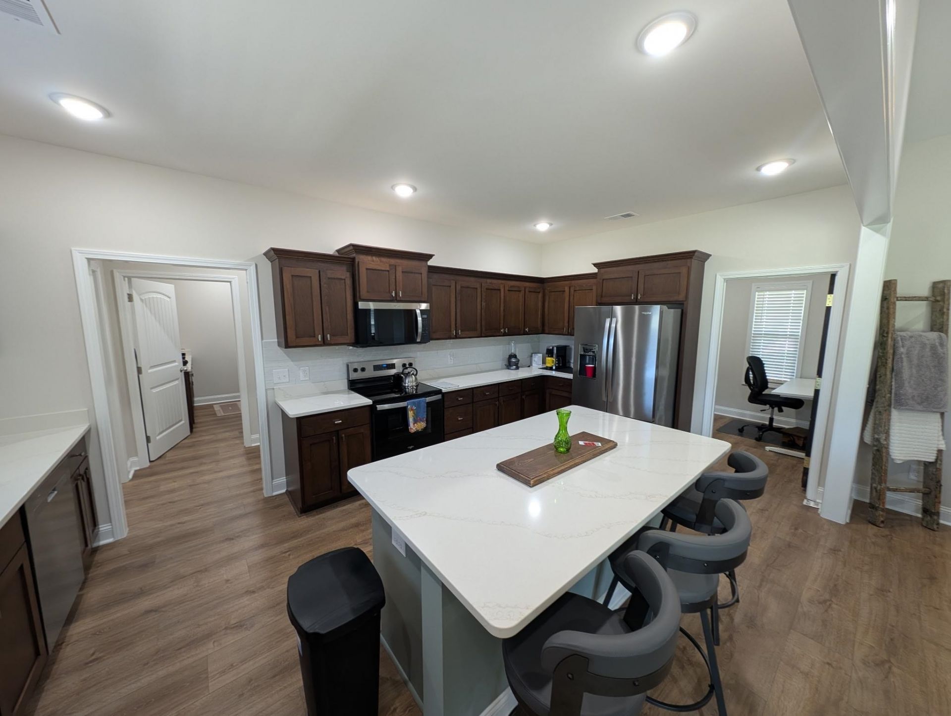 1174 Justice Loop Photo 7