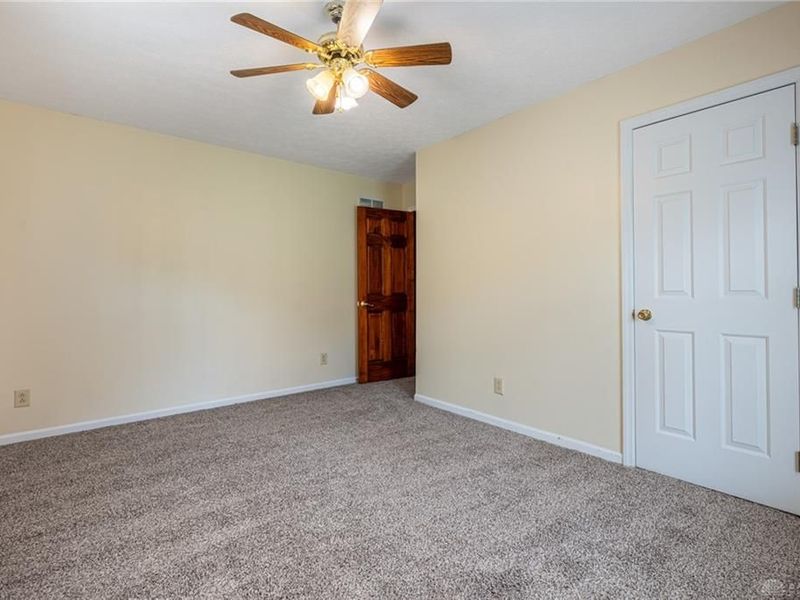 9845 Jamaica Road, Miamisburg, OH 45342 Photo 14