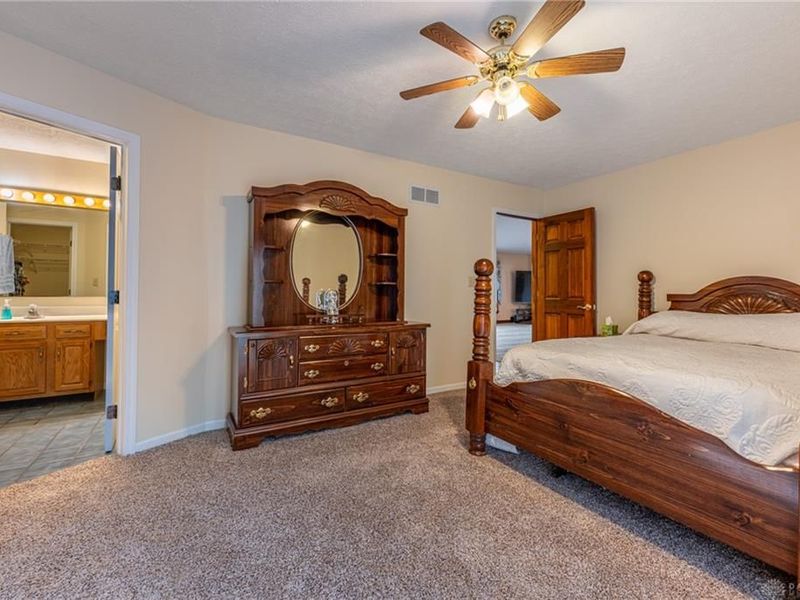 9845 Jamaica Road, Miamisburg, OH 45342 Photo 19