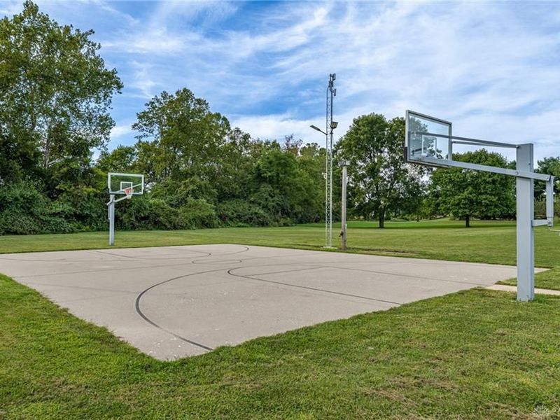 9845 Jamaica Road, Miamisburg, OH 45342 Photo 37