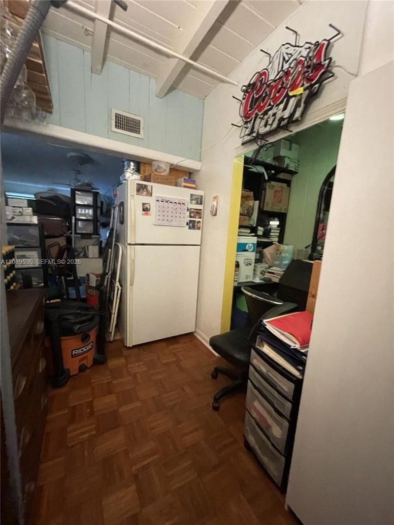 6711 SW 63rd Ave, South Miami, FL 33143 Photo