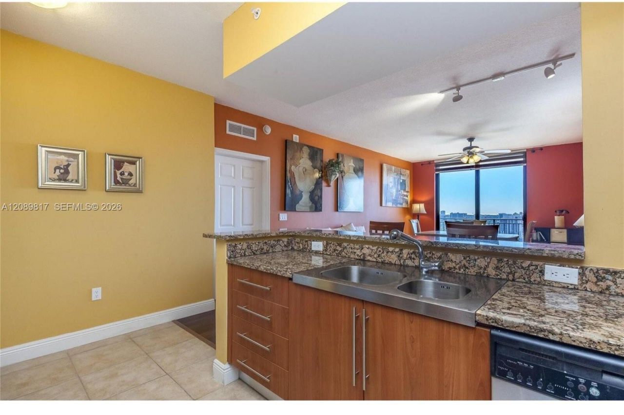 888 S Douglas Rd , Unit 1608, Coral Gables, FL 33134 Photo