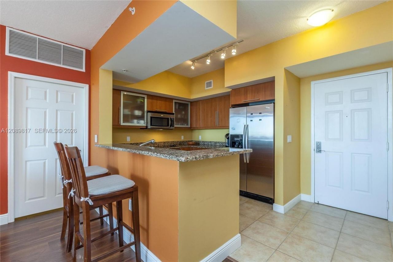 888 S Douglas Rd , Unit 1608, Coral Gables, FL 33134 Photo