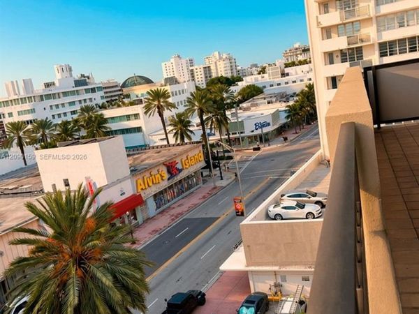 1621 Collins Ave , Unit 701, Miami Beach, FL 33139
