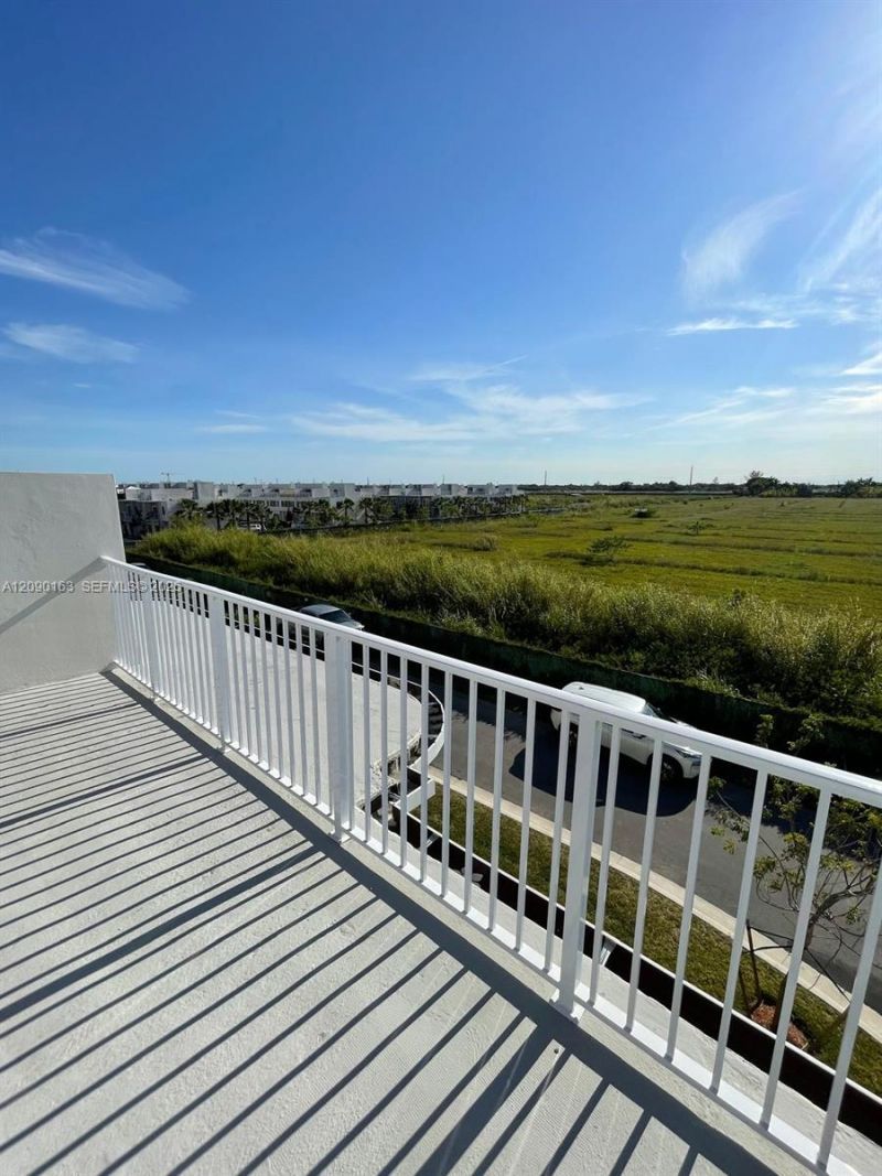 25731 SW 144th Ave , Unit 25731, Homestead, FL 33032 Photo