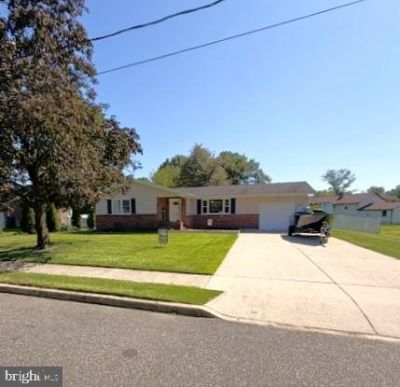 915 Mullen Avenue, Gibbstown, NJ 08027 Main Photo