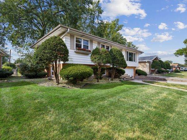 541 E 166th Place , South Holland, IL 60473