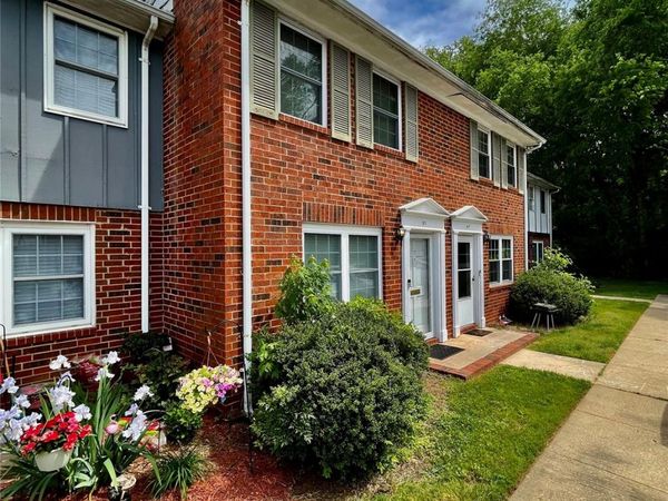 1300 Larchmont Place , Unit 311, Salisbury, NC 28144