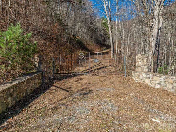 TBD Walnut Creek Road , Marshall, NC 28753