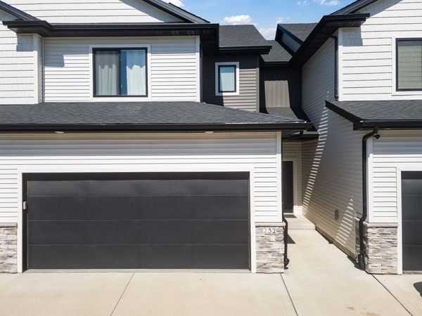 232 Bristlecone Drive, Pleasant Hill, IA 50327