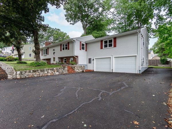 7 Stoney Brook Ln, Milford, MA 01757