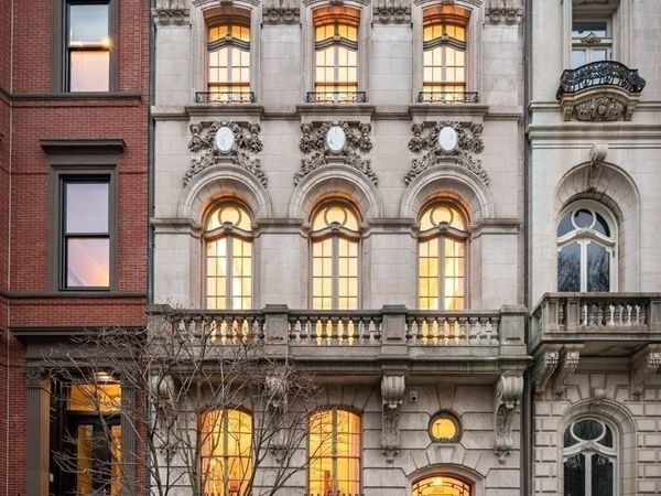 128 Commonwealth Avenue, Boston, MA 02116