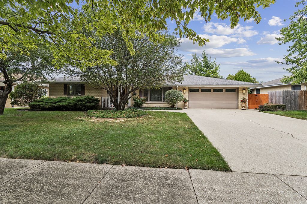 1006 Maitland Drive, Lockport, IL 60441 Main Photo