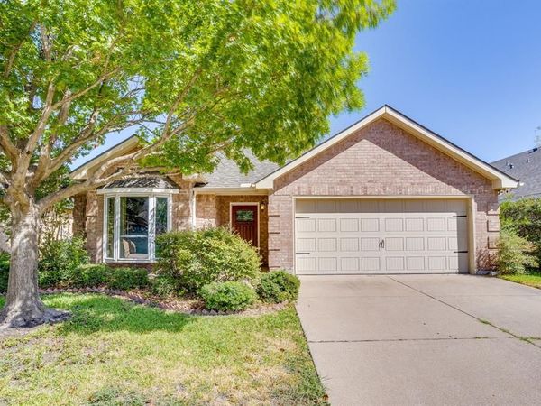 4409 New Meadow Drive, Mansfield, TX 76063