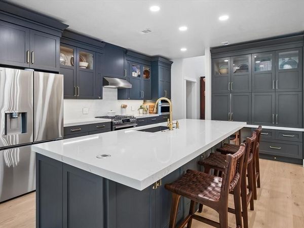 9758 Vinewood Drive, Dallas, TX 75228