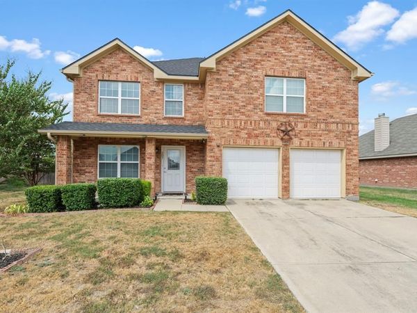 207 Equestrian Drive , Waxahachie, TX 75165
