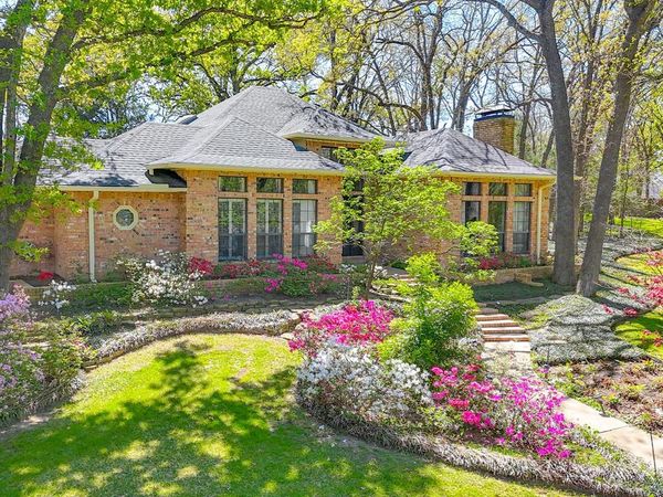 305 County Road 0008 , Corsicana, TX 75110
