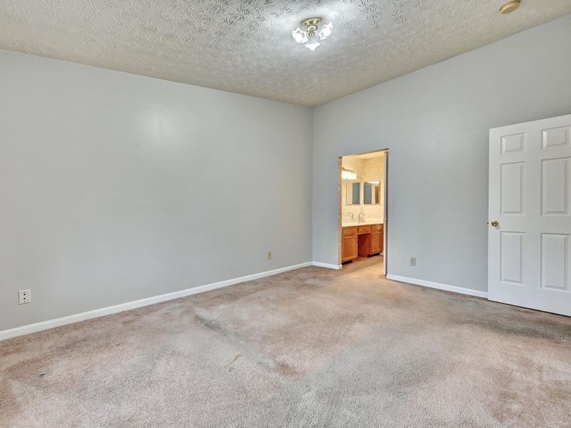 30 Parkside Drive, Florence, KY 41042 Photo 11
