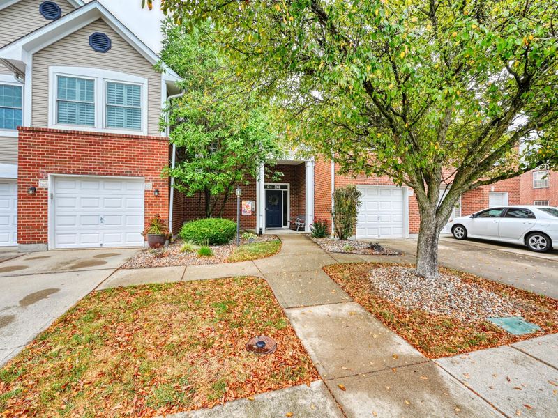 30 Parkside Drive, Florence, KY 41042 Photo 2
