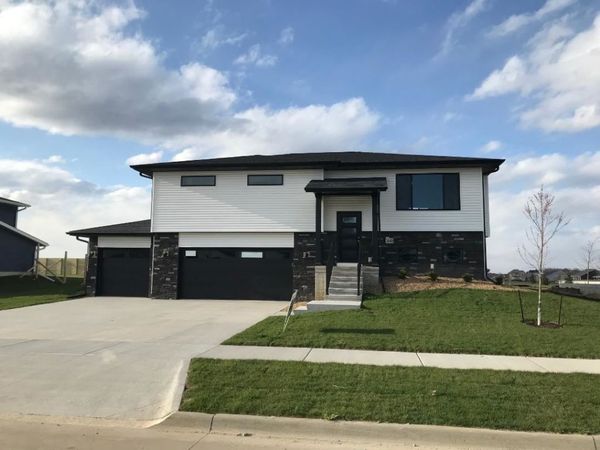 1440 Franklin St., North Liberty, IA 52317