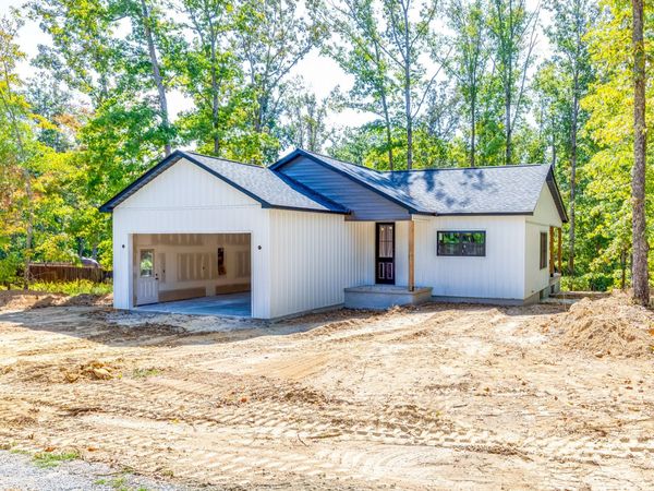 163 Countrywood Ln , Hohenwald, TN 38462