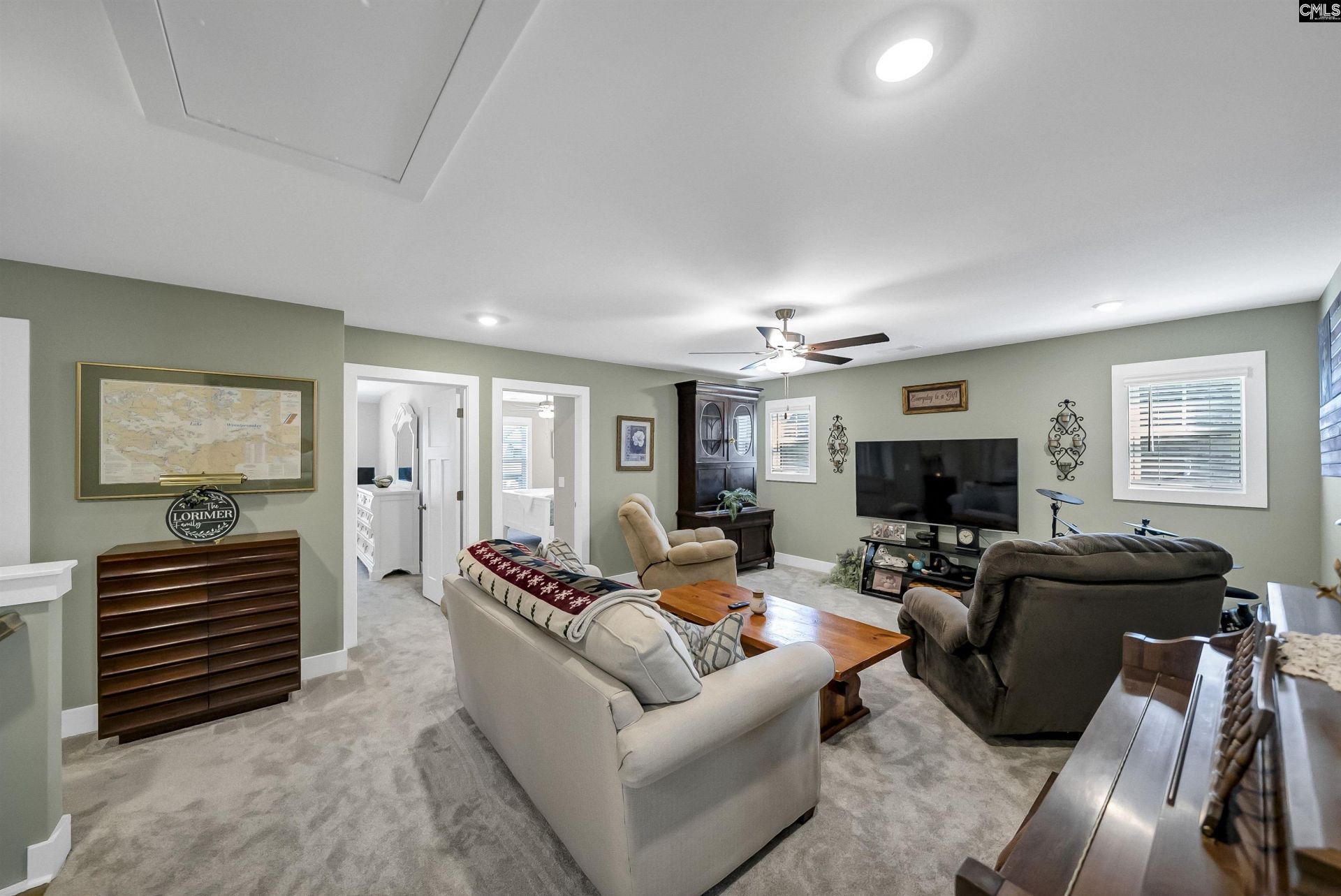 8 Elk Run Court  Photo 31