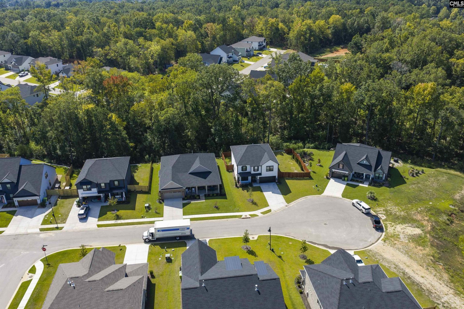 8 Elk Run Court  Photo 54