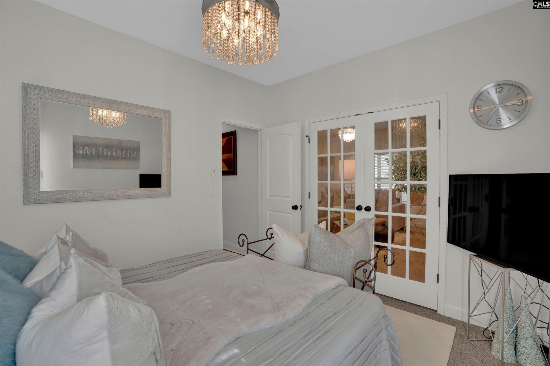 225 Lower Glen Circle  Photo 26